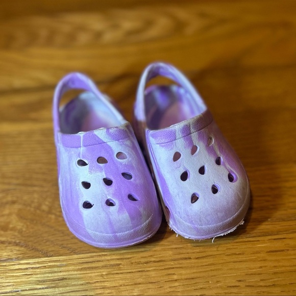 Capelli New York Toddler Girls Size 3, Slip On Waterproof Clogs, Comfort Shoe - Picture 1 of 4
